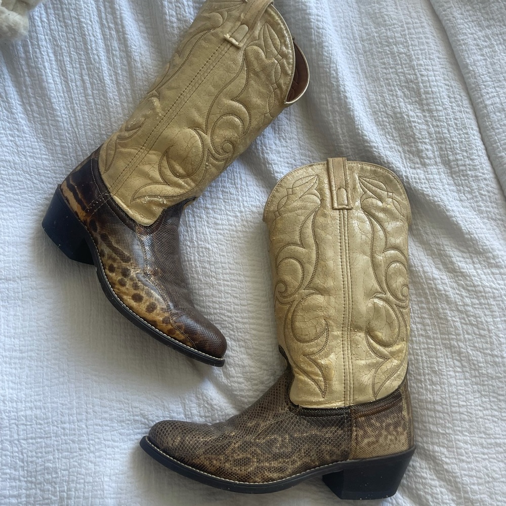 Vintage cowboy boots
